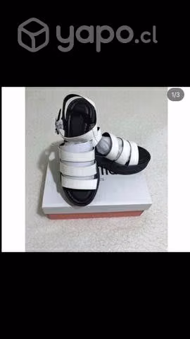 Sandalias 37 y 38