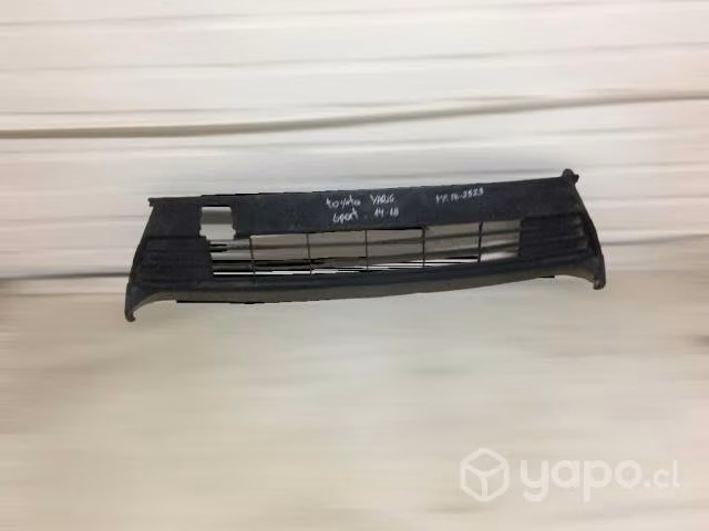 Rejilla toyota yaris sport 2014-2018