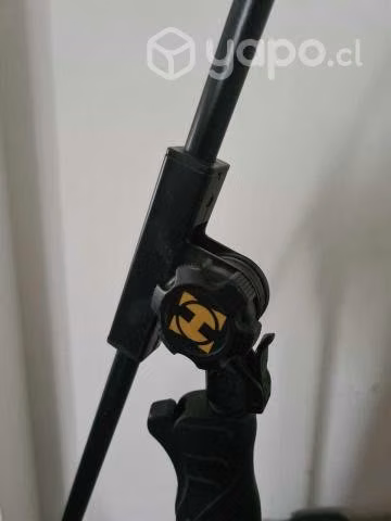 Atril de microfono Hercules - Imagen 5