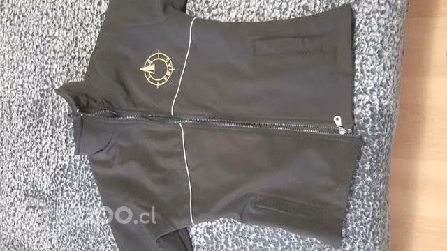 Chaqueta liceo experimental