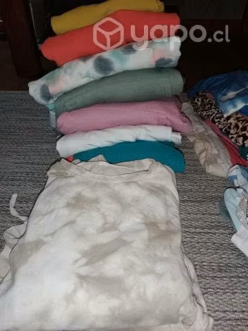 Lote de ropa de mujer de marca Lippi,doite entre o