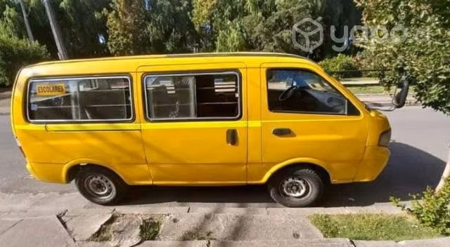 Furgoneta Kia Besta 2.7 - Año 2005