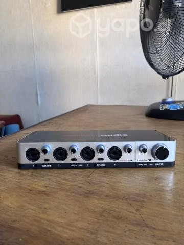 Interfaz de audio Resident Audio T4 Thunderbolt