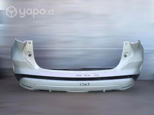 Parachoque trasero nissan kicks 2020-2022