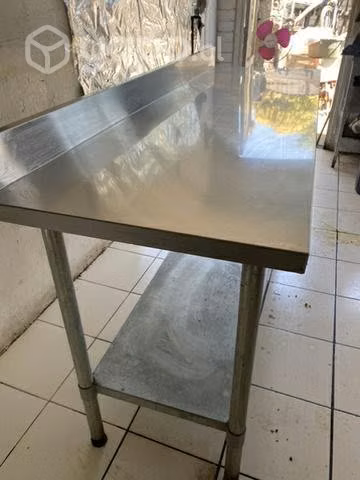 Meson acero inoxidable
