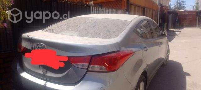 Hyundai Elantra 2011 - Imagen 4