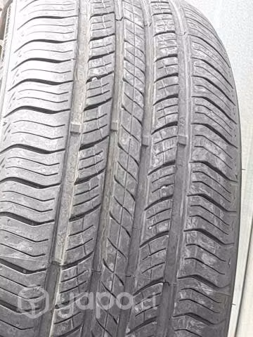 Neumáticos semi nuevos (3 meses de uso/900km)