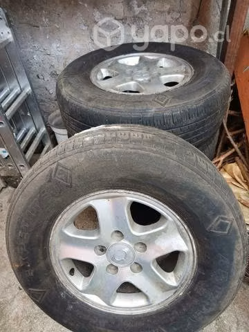 3 llantas + Neumático - Imagen 4