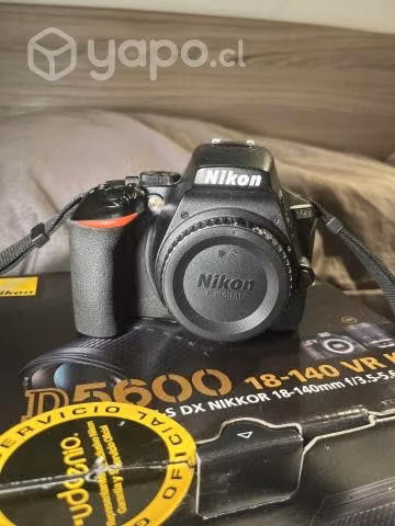 Nikon D5600