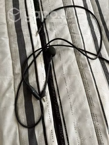 Audífonos gamer Hyperx Cloud Alpha