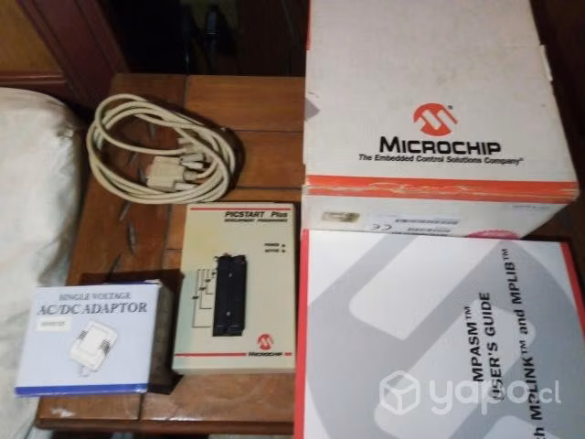 Programador de desarrollo Microchip PICStart
