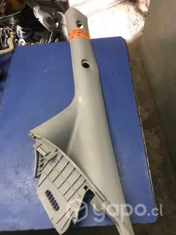 Tapiz cubre pilar delantero sup izq Hyundai H1