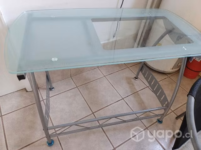 Escritorio vidrio y metal - Imagen 4