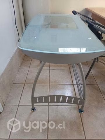 Escritorio vidrio y metal - Imagen 2