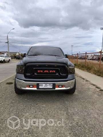 Camioneta ram 1500 - Imagen 3