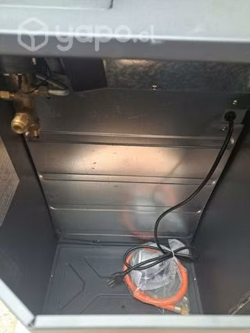 Estufa a gas roja modelo munich e11 glück