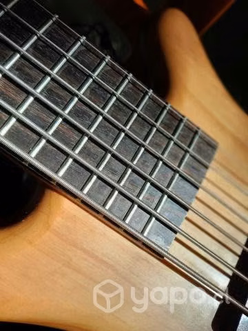 Bajo Warwick Corvette (RockBass)