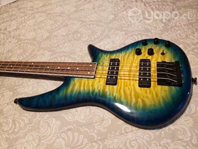 Bajo Jackson sin uso modelo Spectra SBXQ IV