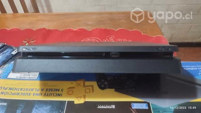 PS4 1TB, 1 Joystick más 5 juegos