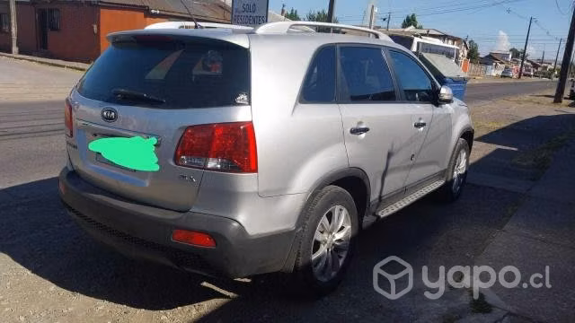 Kia motors sorento 2011