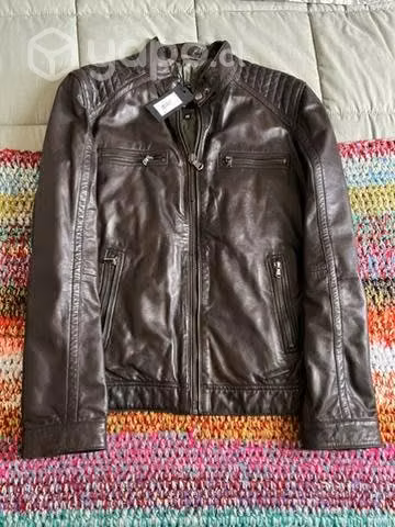 Chaqueta de cuero nueva