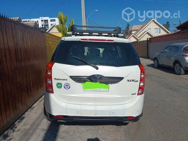 Mahindra xuv500 2018