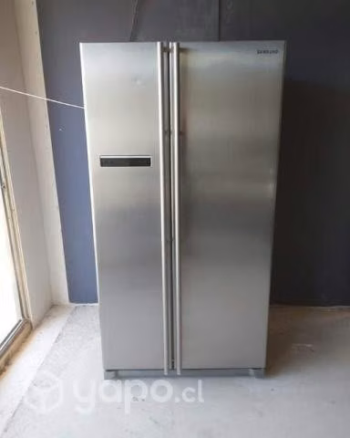 Refrigerador Samsung 2 puertas 550.0 Litros Side t