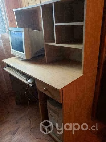 Escritorio 1.50 x 1.50 mts