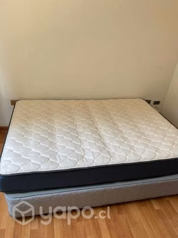 Cama de dos plaza poco uso