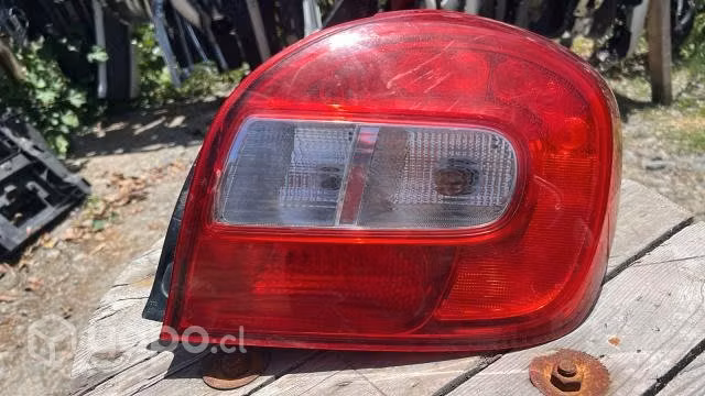 Foco derecho suzuki baleno (15-21)