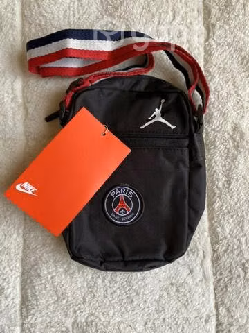Bolso de cintura