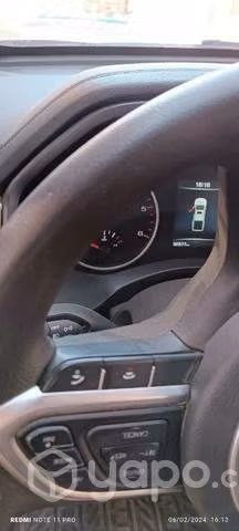 Camioneta automática conversable - Imagen 6