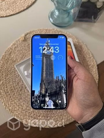 IPhone 12