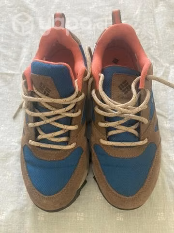 Zapatilla Columbia, original talla 36 - Imagen 2