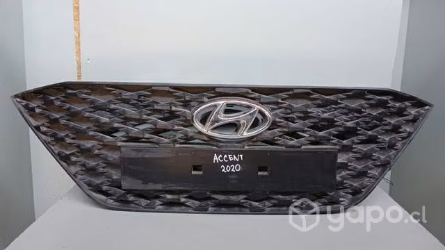 Mascara Hyundai accent dmg repuestos 33.33