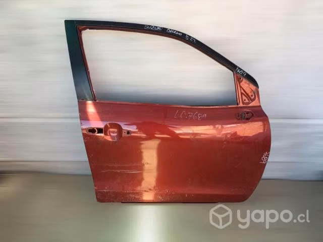 Puerta delantera rh suzuki baleno 2015-2022
