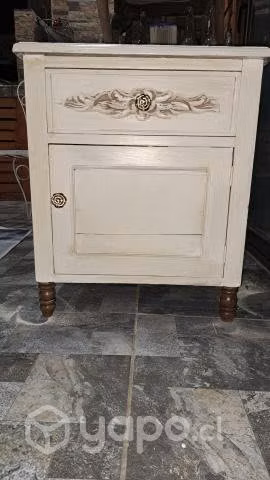Velador antiguo