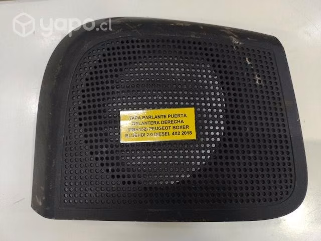 Tapa Parlante Puerta Delantera Derecha (PBH152) Pe