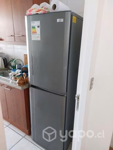 Refri en venta poco uso