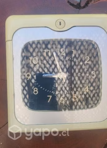 Reloj control asistencia análogo, usado