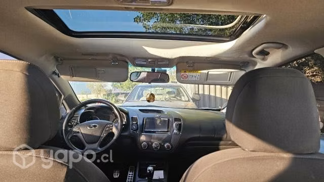 Kia cerato 5