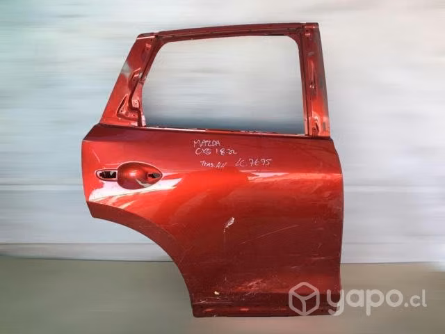 Puerta trasera rh mazda cx