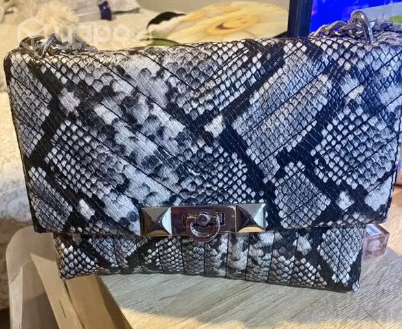 Cartera nueva print marca Aldo