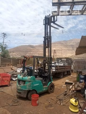 Grua horquilla Mitsubishi fg 18nm