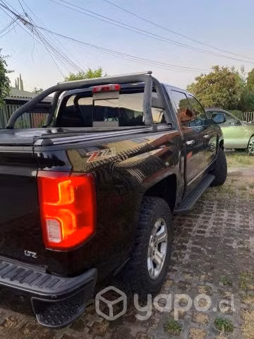 Chevrolet silverado 2017 Z71 único dueño