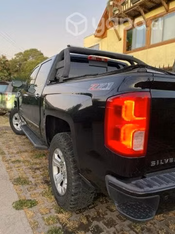 Chevrolet silverado 2017 Z71 único dueño