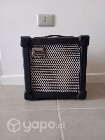 Guitarra, amplificador, pedal.