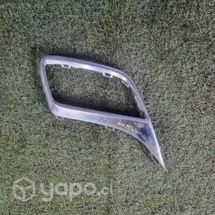 Moldura cromada derecha volkswagen tiguan 2018 202