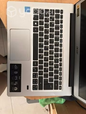 Acer swift 1 SF113-31 - Imagen 2