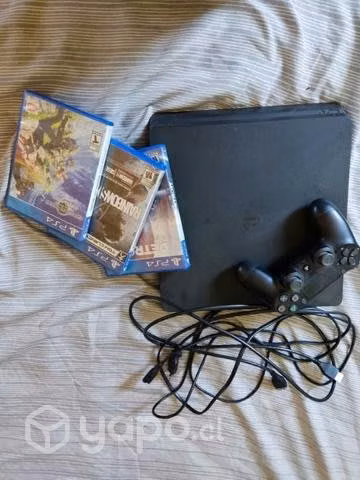 PS4 original + 3 juegos